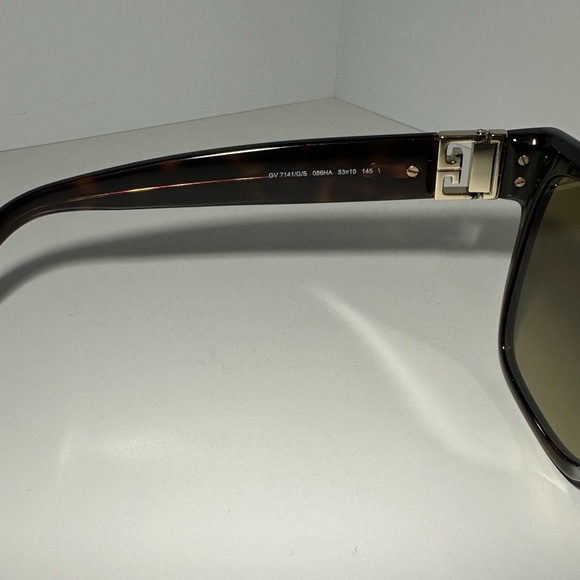 GIVENCHY WOMENS SUNGLASSES - Picture 5 of 5